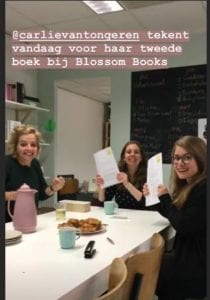 nieuw boekcontract Carlie van Tongeren Blossom Books